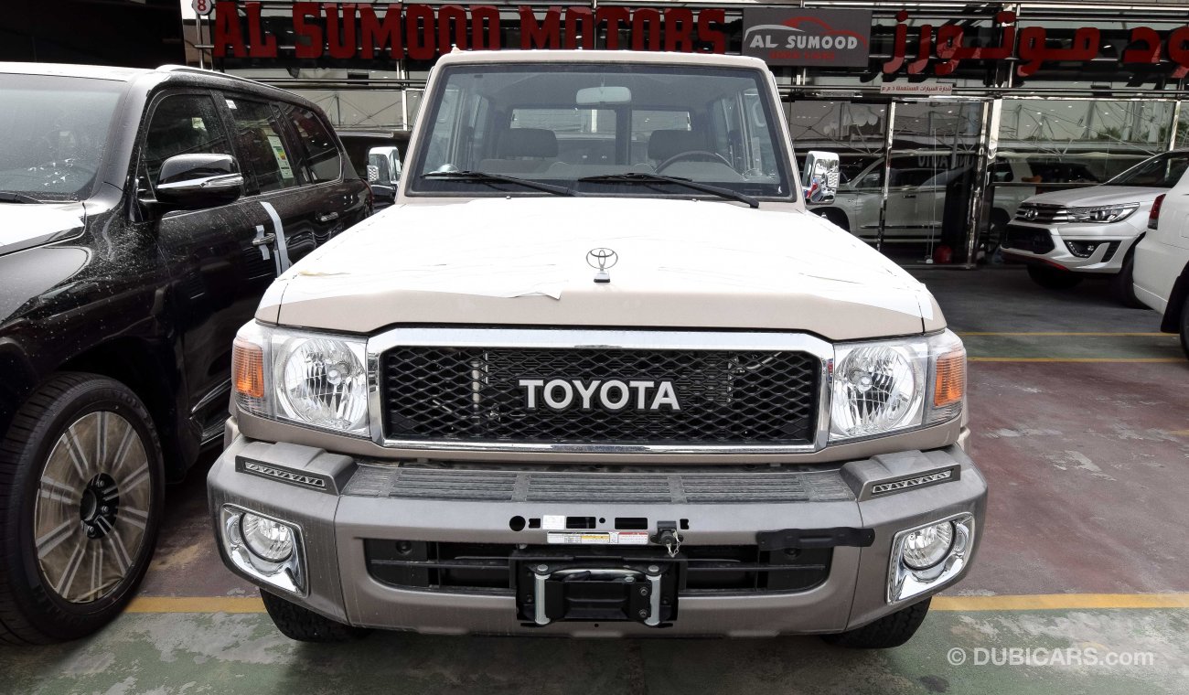 Toyota Land Cruiser 70 series 4.0L