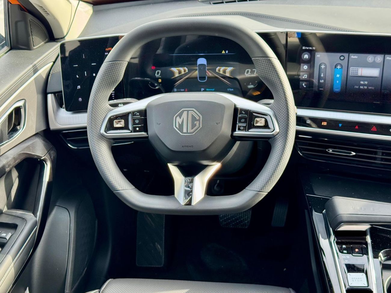MG One LUX 1.5L Petrol FWD 2024 Export Price @ 48,500 AED