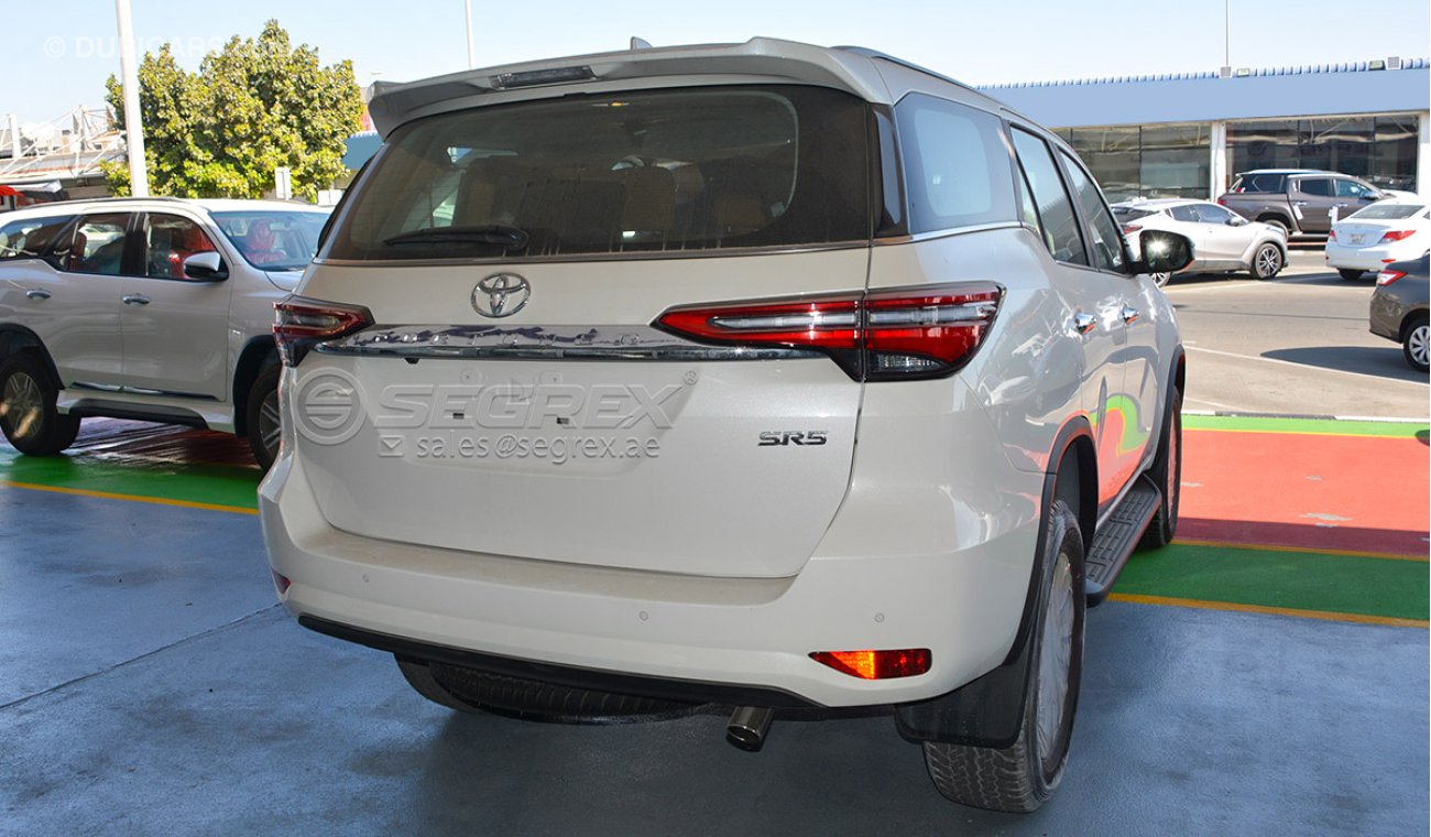 تويوتا فورتونر New Shape fortuner 2.8L Diesel 4WD 6 A/T Full Option Limited Stock