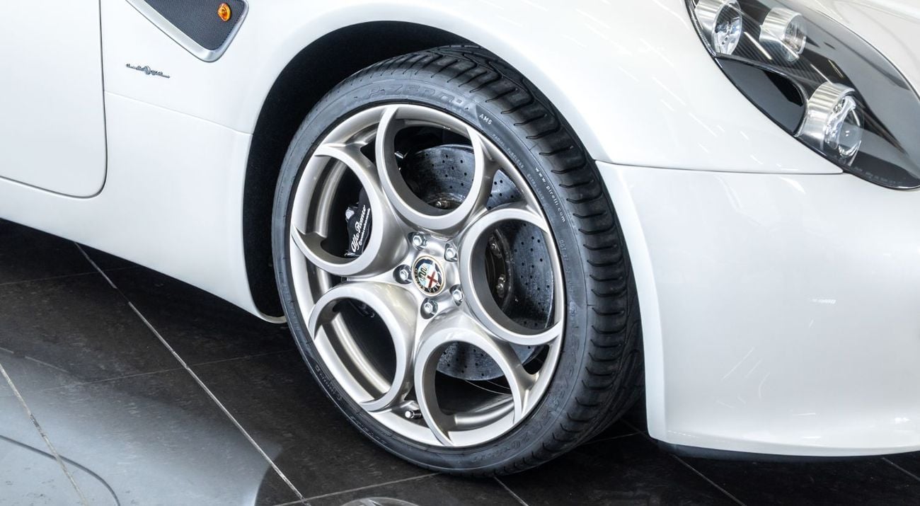 Alfa Romeo 8C Spider