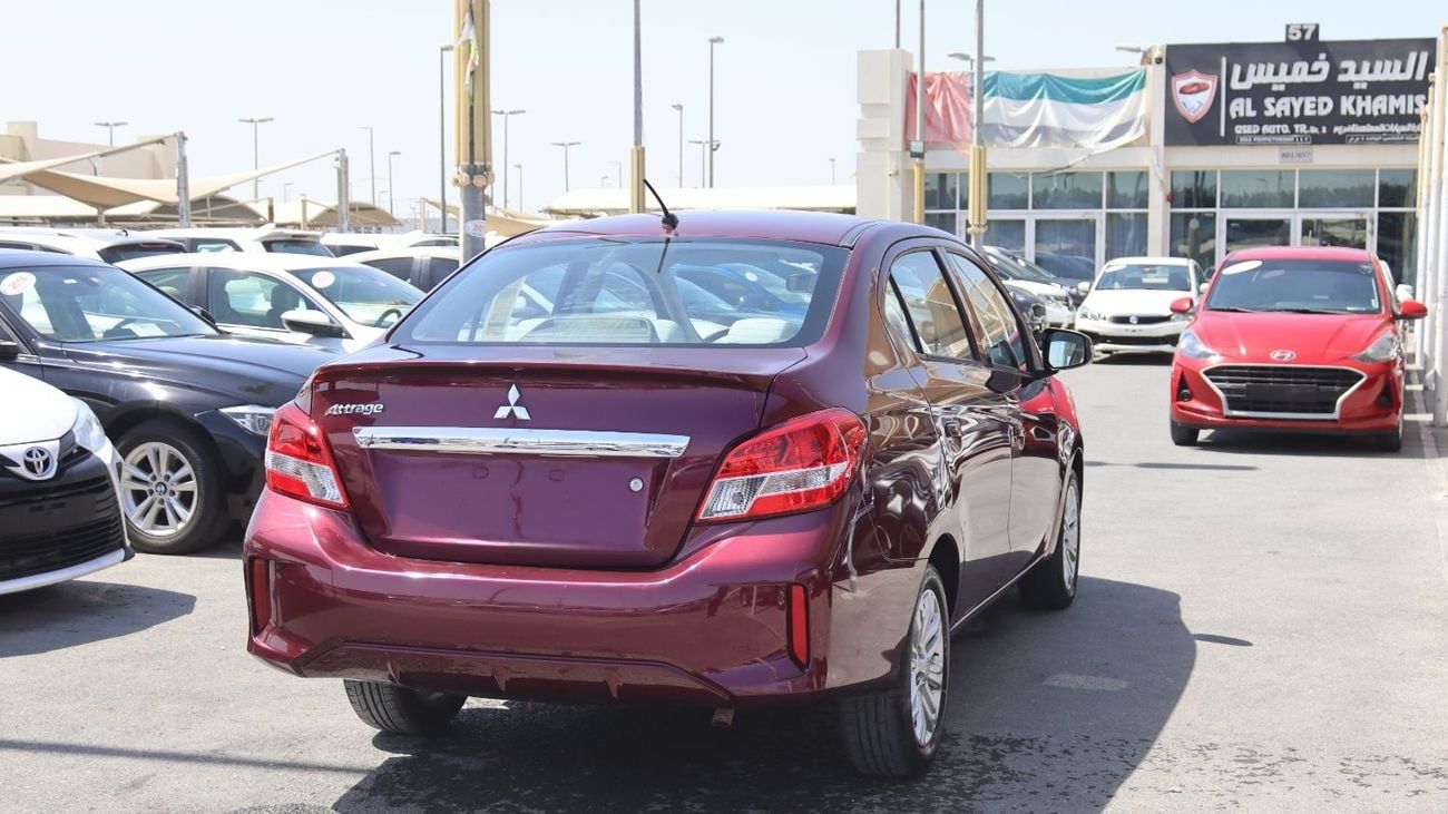 ميتسوبيشي اتراج ميتسوبيشى أتراج -2022 - خليجى- بدون حوادث - بمحرك 1.2L- ممشى قليل - بحاله ممتازه