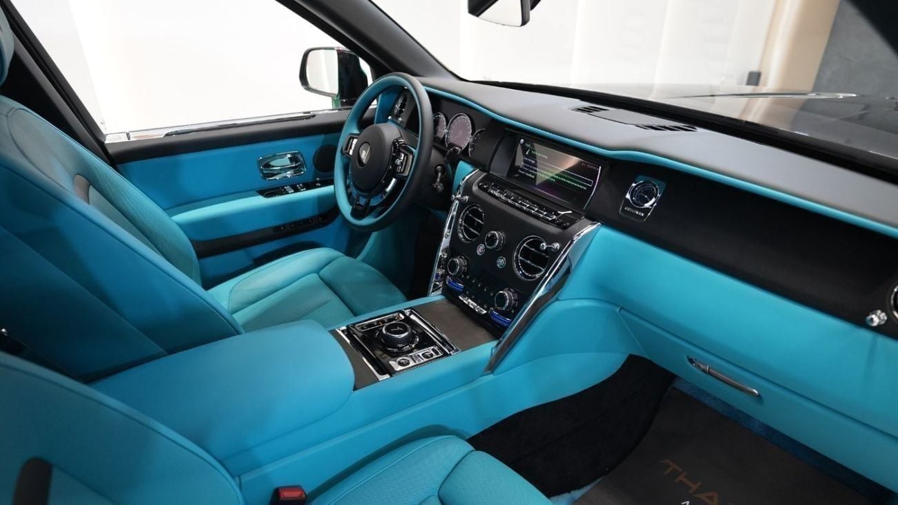 رولز رويس كولينان Black Badge Kit | 2023 | Brand New | 0 Km | Full Option | Service Contract