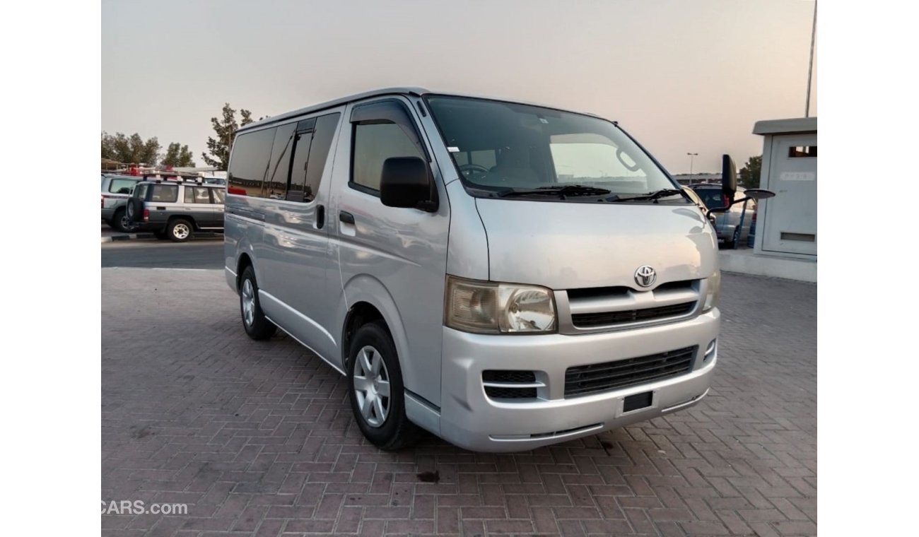 Toyota Hiace TOYOTA HIACE VAN RIGHT HAND DRIVE (PM1473)