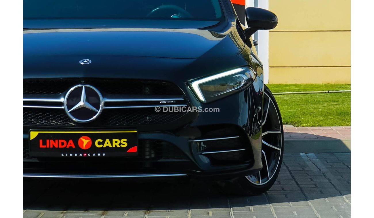 Mercedes-Benz A 35 AMG A 35 AMG Premium +