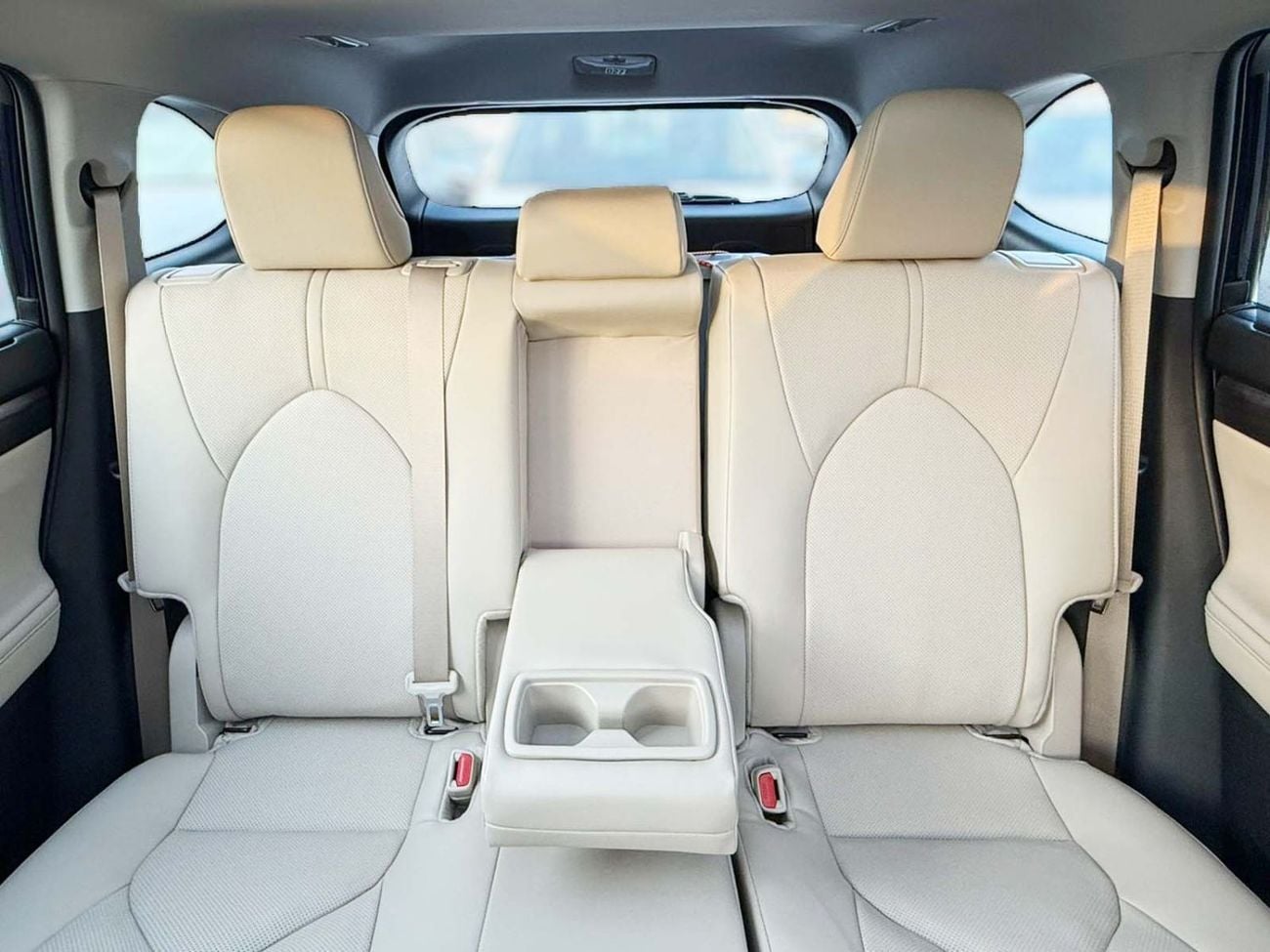 تويوتا هايلاندر TOYOTA HIGLANDER 2.5L HEV