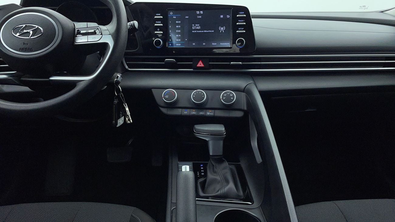 Hyundai Elantra SMART 1.6 | Zero Down Payment | Free Home Test Drive