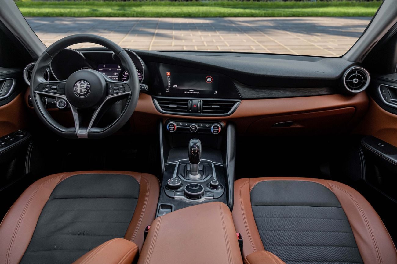 Alfa Romeo Giulia Super Giulia super | 1,430 P.M | 0% Downpayment | Alfa History