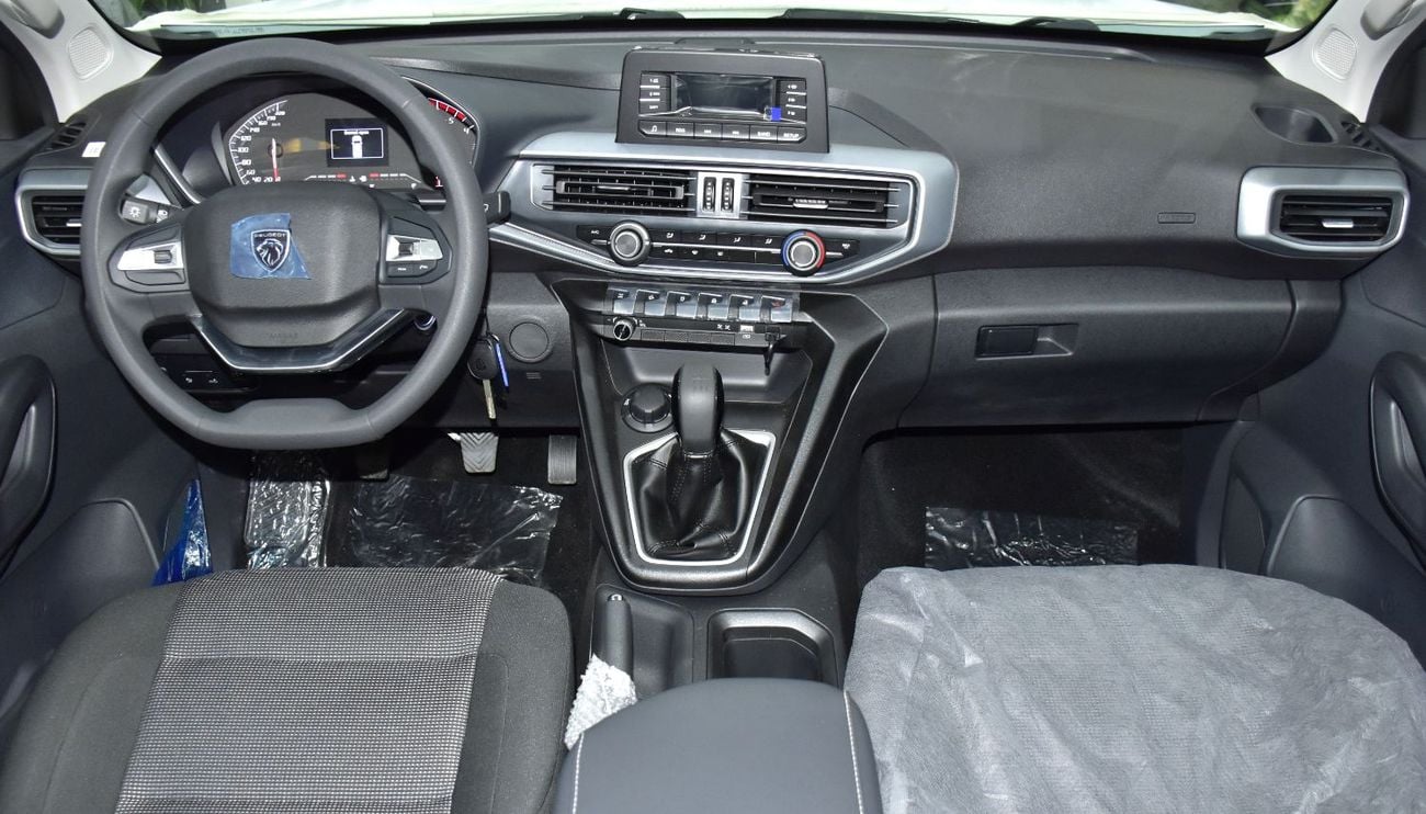 Peugeot Landtrek EXCELLENT DEAL for our Peugeot Landtrek 4x4 ( 2027 Model ) in White Color GCC Specs