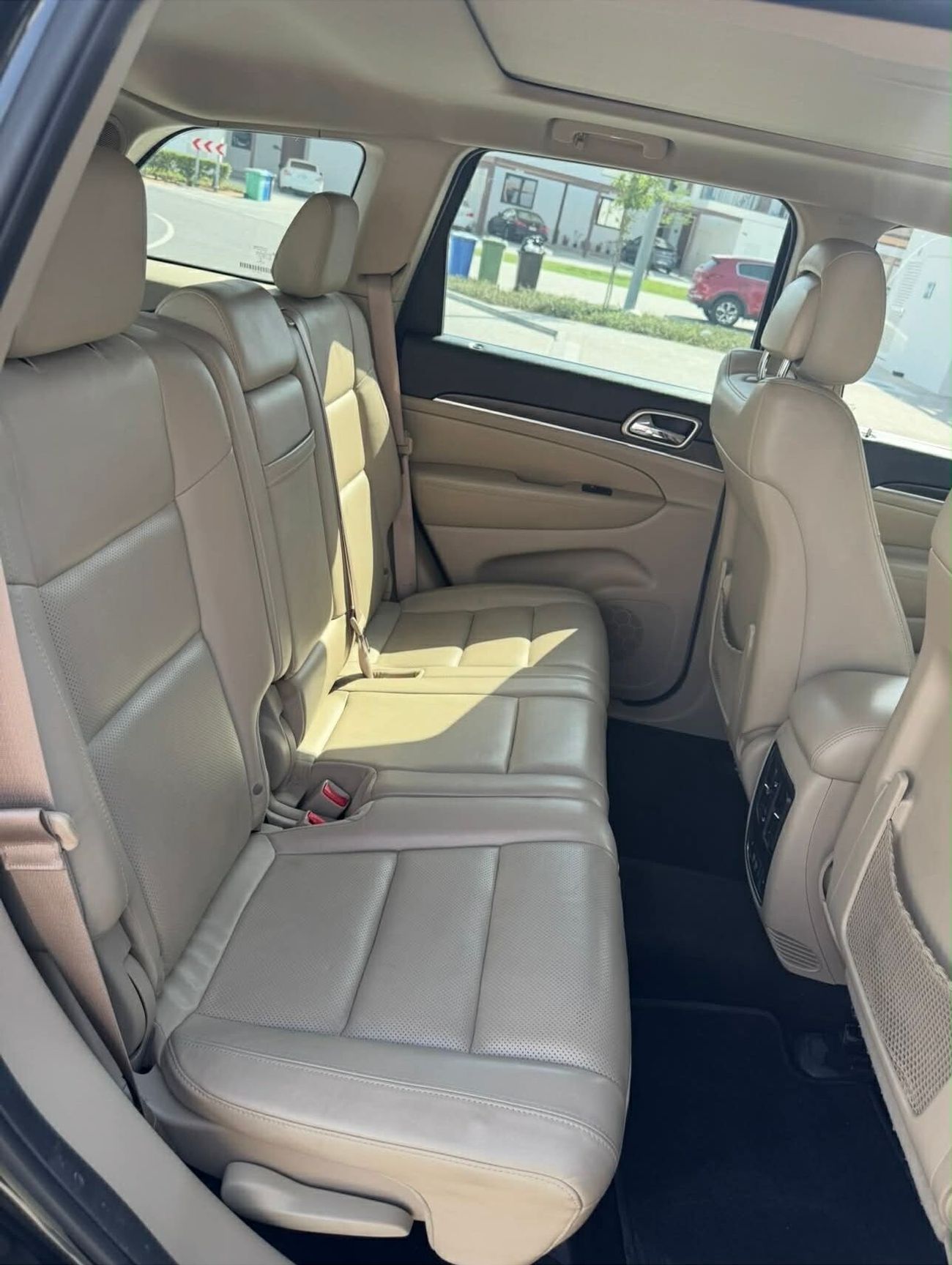 جيب جراند شيروكي