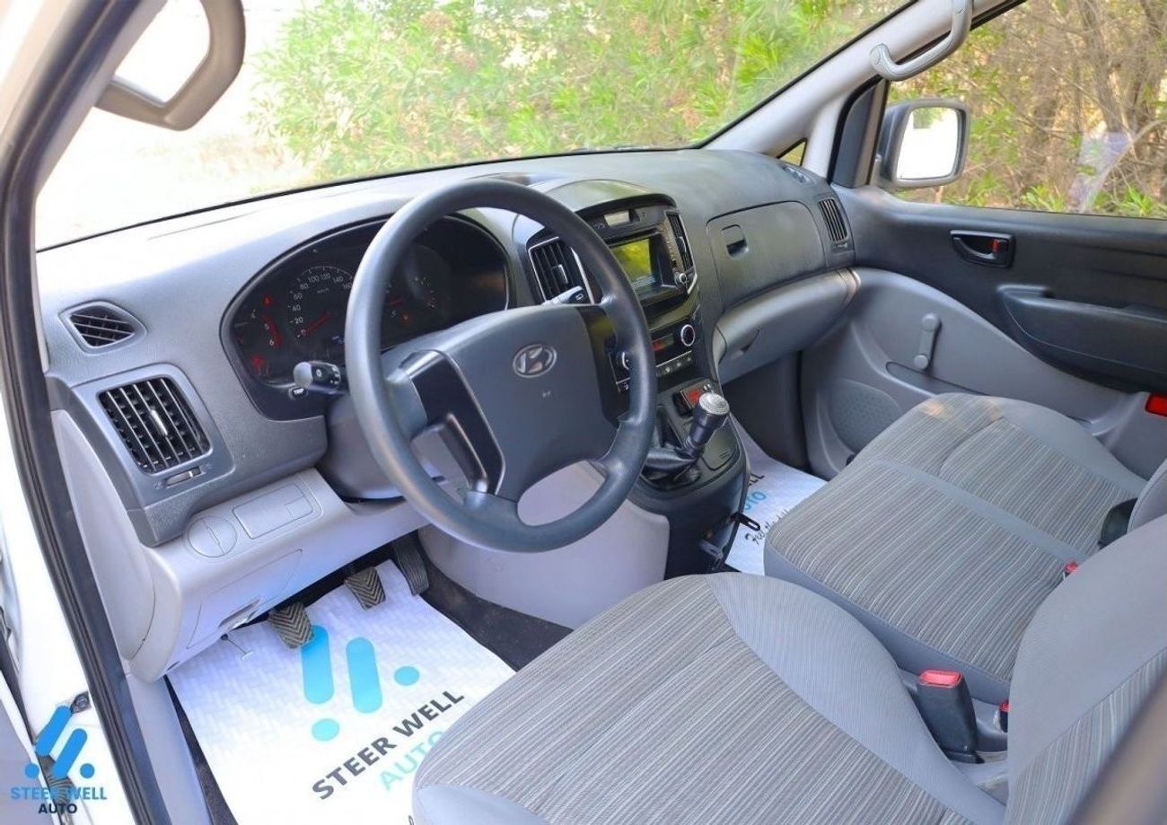 Hyundai H-1 Std 2019 GL Chiller Van 2.5L RWD Diesel MT / Low Mileage / Ready to Drive / Book Now