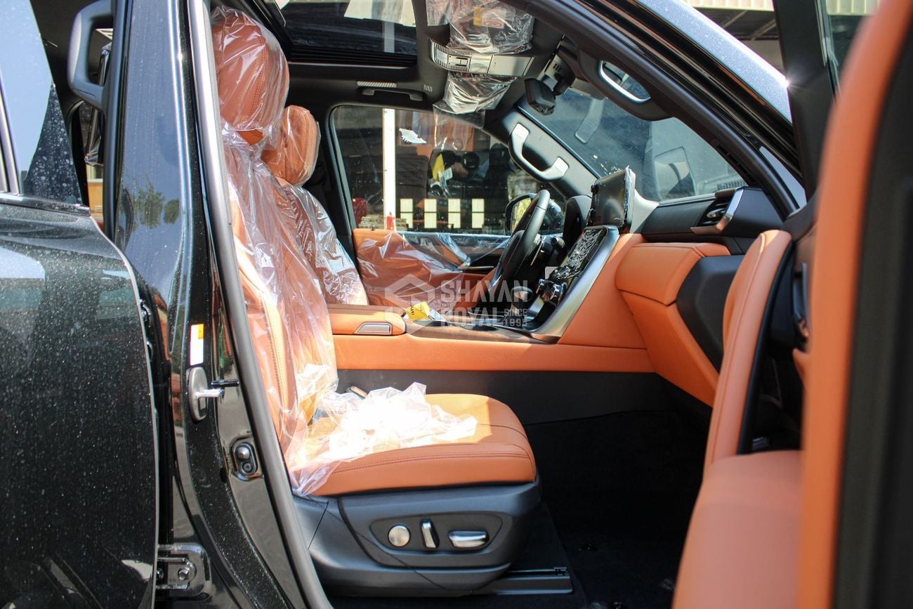 لكزس LX 600 VIP LHD 3.5L PETROL V6 TT VIP KURO 4S BLACK EDITION 25-ML AT 2025MY