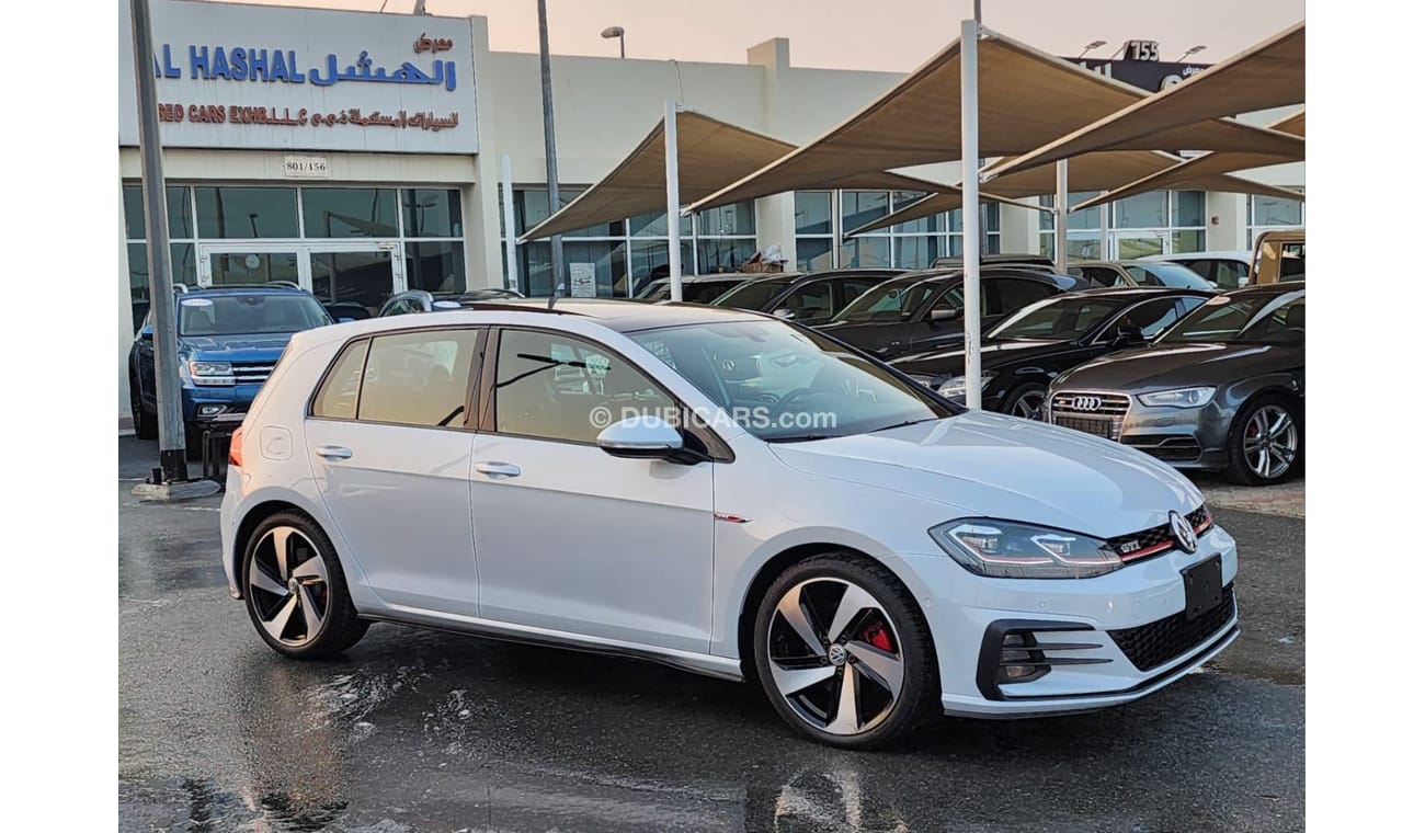 فولكس واجن جولف GTI P2