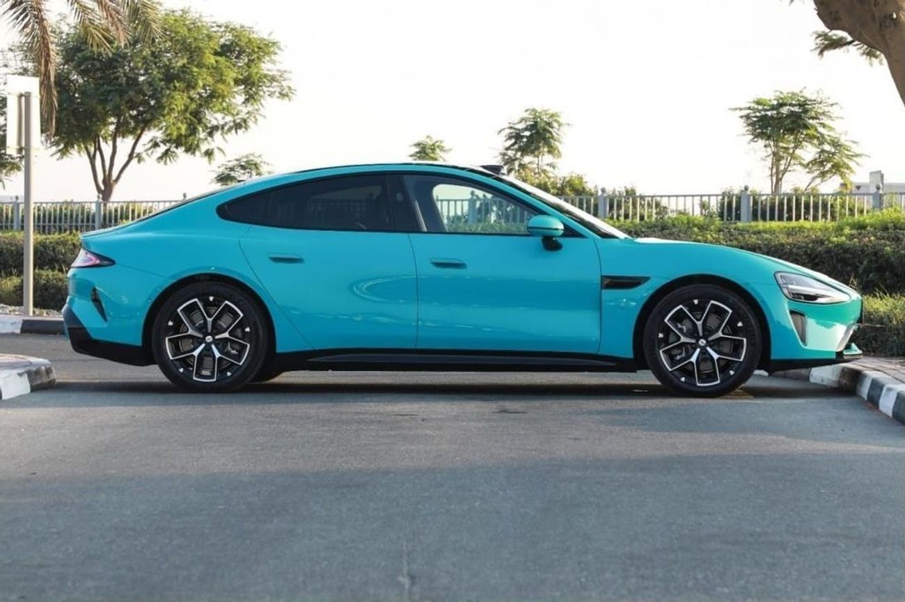 Xiaomi SU7 2024 XIAOMI SU7 PRO - Blue inside Grey