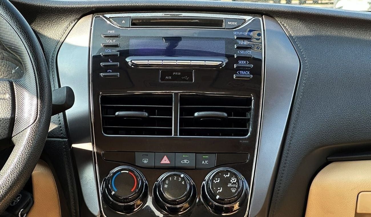 Toyota Yaris SE 2021 1.5L 4 Cylinders Full Service History GCC