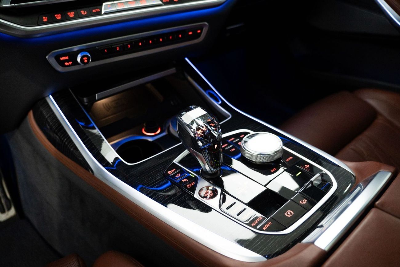 بي أم دبليو X7 40i M Sport Pure 3.0L (335 HP)