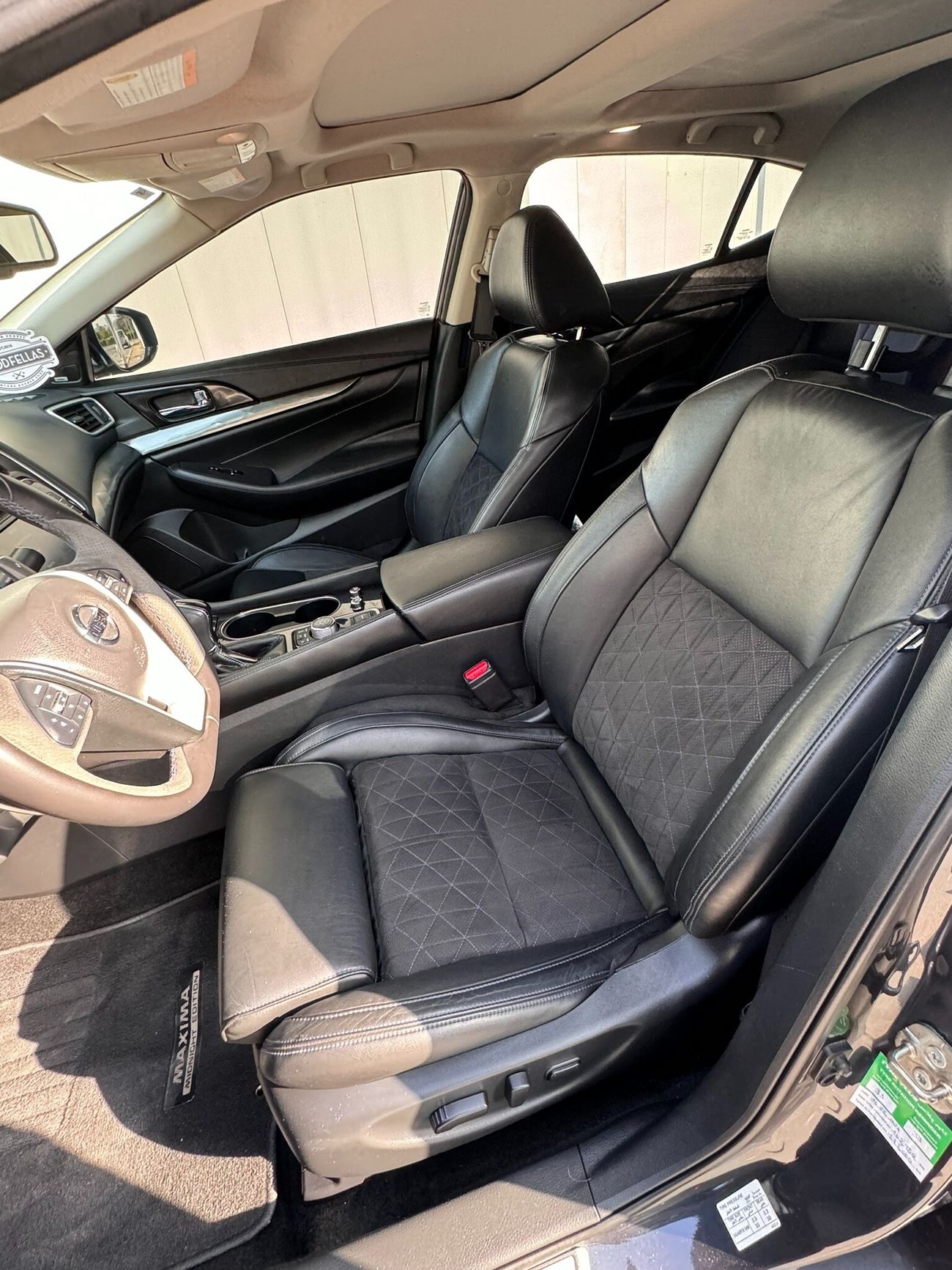 Nissan Maxima SR Midnight 3.5L