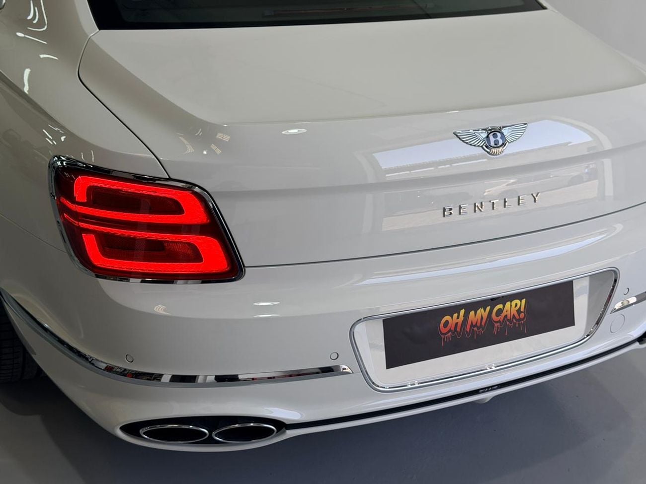 بنتلي فلاينج سبور 4.0T V8