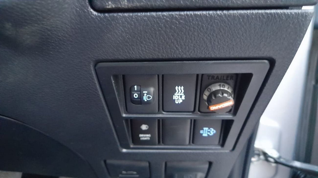 Toyota Hilux RHD DIESEL MANUAL