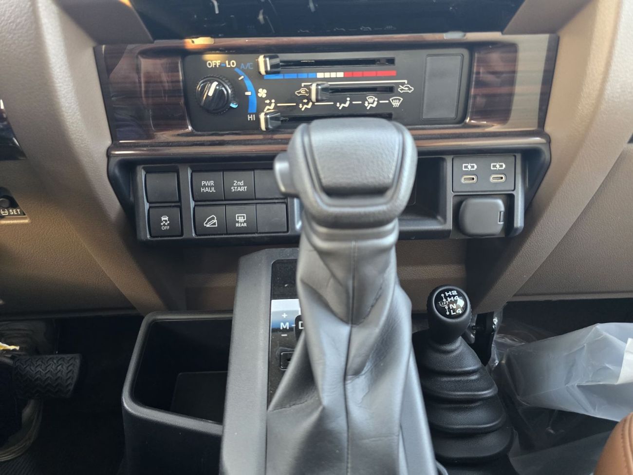 Toyota Land Cruiser 70 2025 Toyota Land cruiser LC71 4.0L V6 Petrol AT Full Option