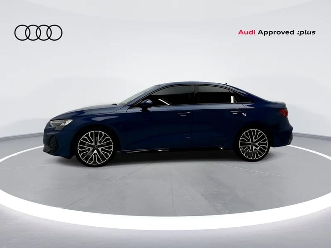 Audi A3 35 TFSI S-LINE 1.4L Sedan 150hp (Ref# 43072)