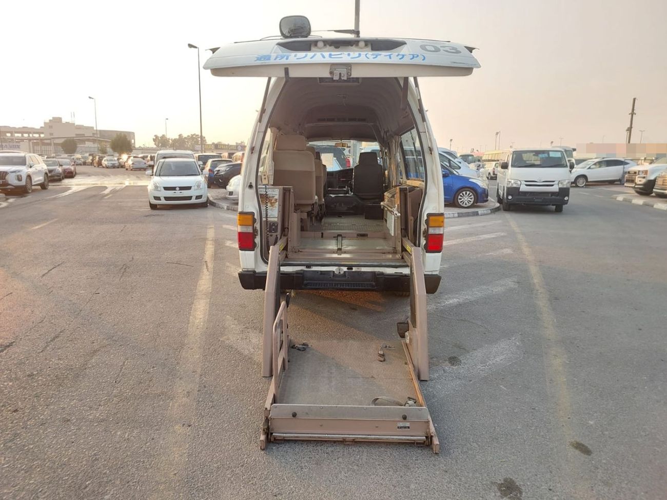 Nissan Caravan NISSAN CARAVAN VAN RHD 1997 MODEL 3.1 L DIESEL MANUAL(PM00945)