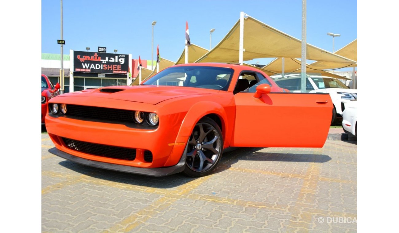 Dodge Challenger R/T Plus