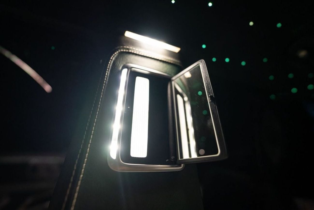 Mercedes Benz V300 AVANTGARDE ERTEX LUXURY CAR DESIGN CO. BOTTEGA DEEP GREEN