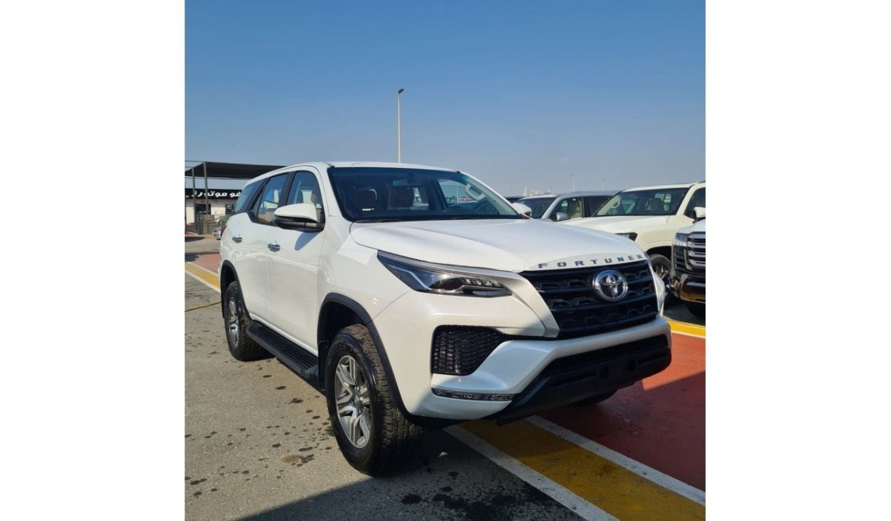 Toyota Fortuner TOYOTA FORTUNER 2.4L DIESEL WHITE 2023 | EXPORT ONLY |