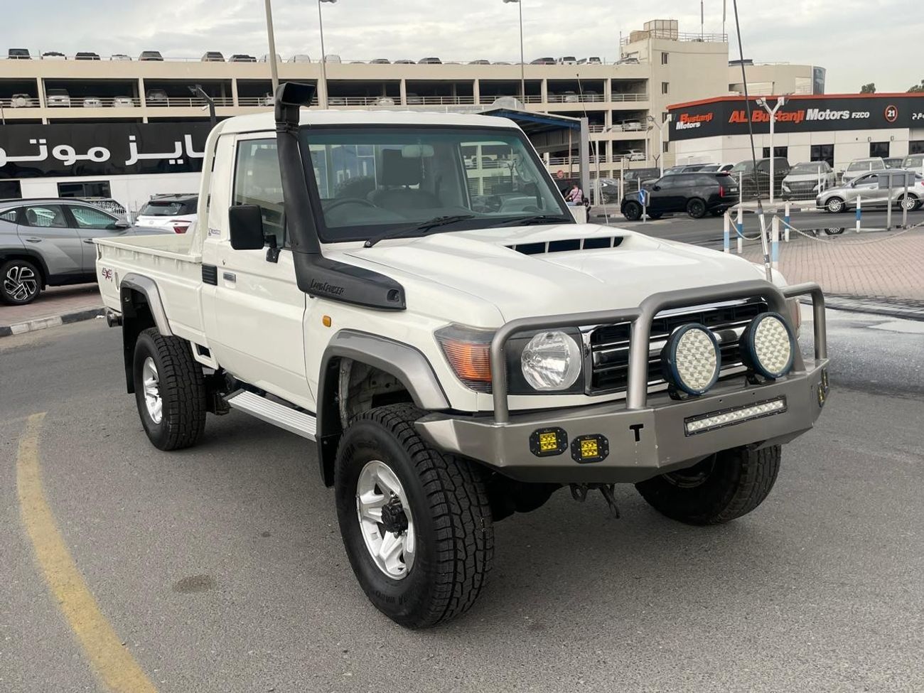 تويوتا لاند كروزر بيك آب diesel 4.5 liter manual gear right hand drive