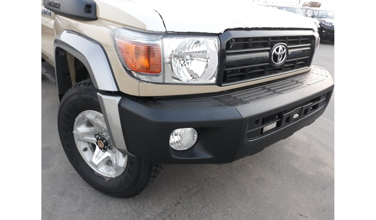 Toyota Land Cruiser Pick Up Diesel 4.2L V6 Alloy Wheels Power window With Good Options