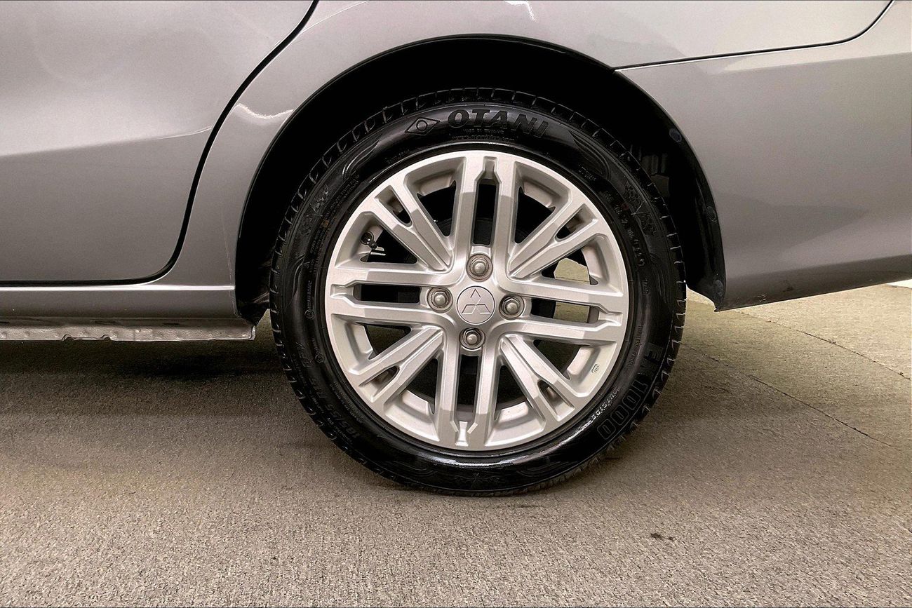 ميتسوبيشي اتراج GLX Full | شامل الضمان | 0 ﺪﻔﻋﺓ ﺃﻮﻟﻯ