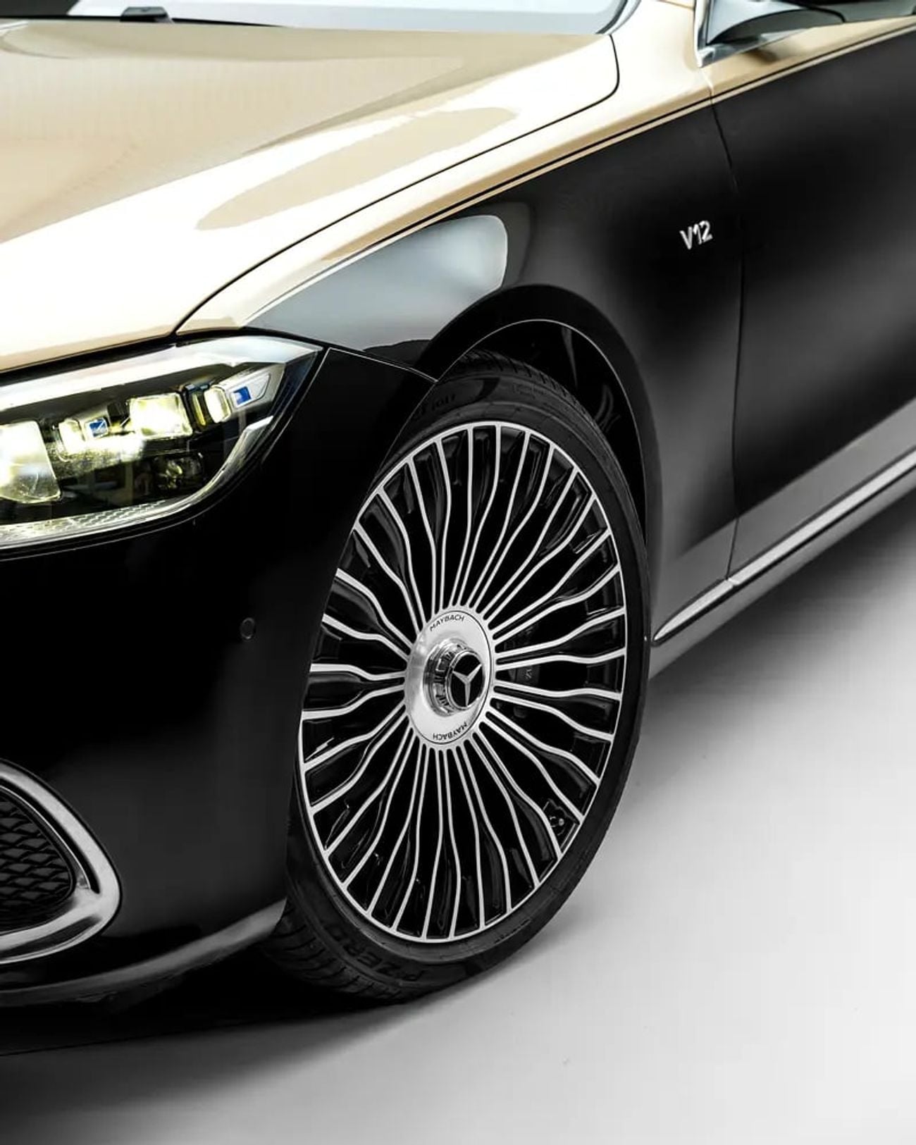 Mercedes Maybach S680 Maybach S680 FIRST CLASS