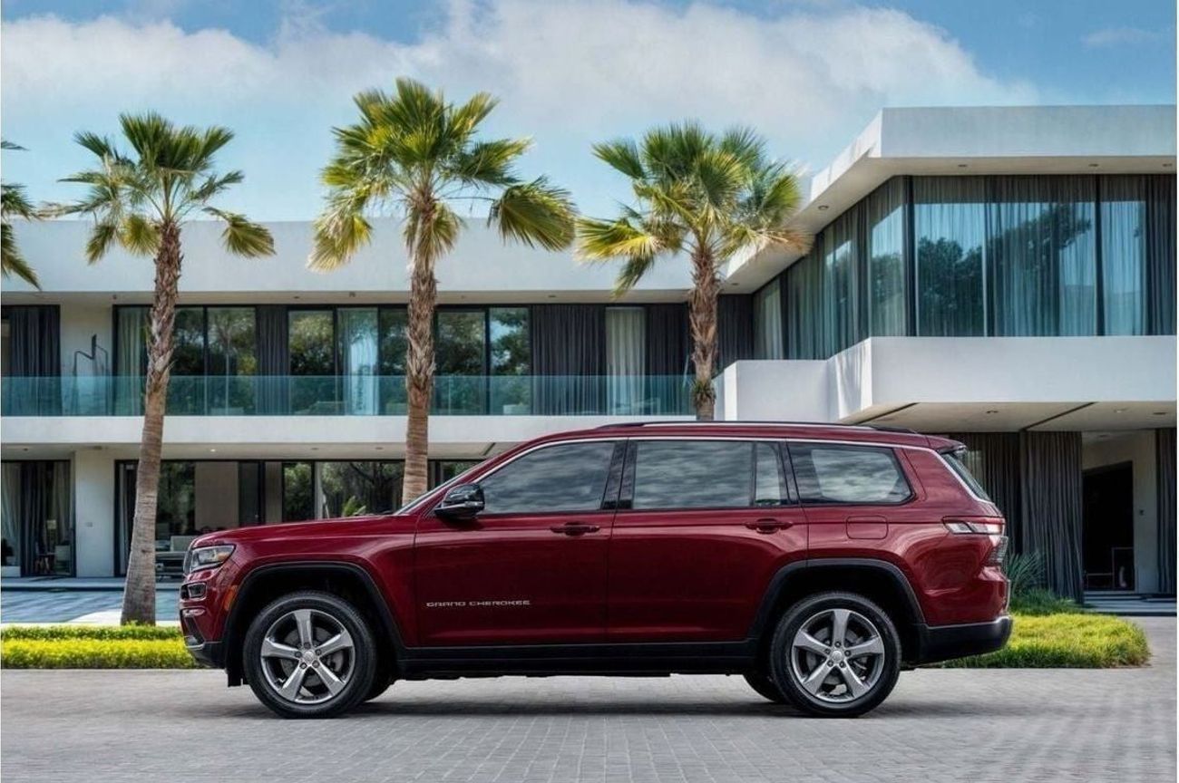 جيب جراند شيروكي LIMITED | 7 SEATS | 2,644 P.M  | 0% Downpayment | Under Warranty