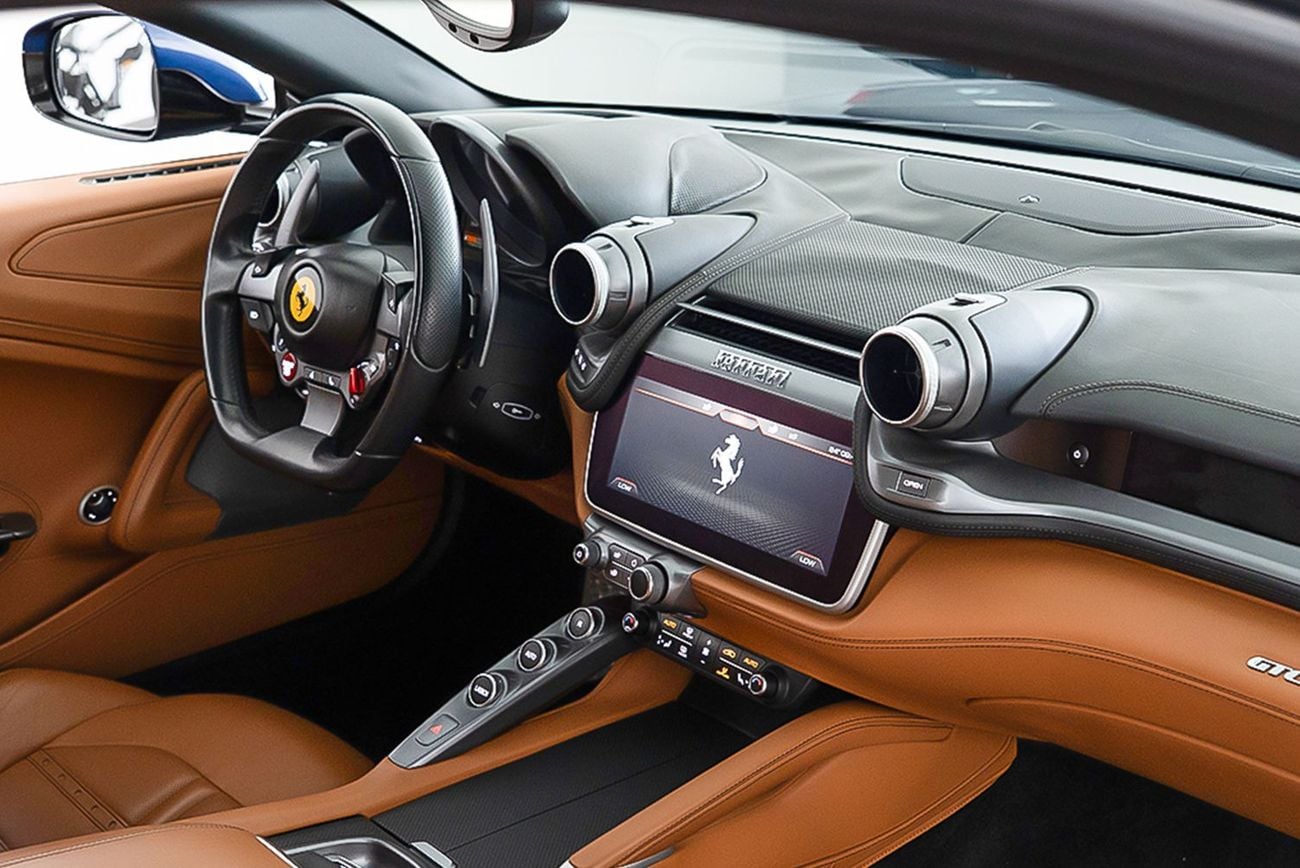 Ferrari GTC4 LUSSO