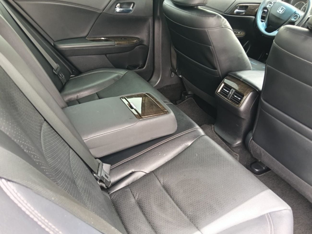 Honda Accord LX Full Option