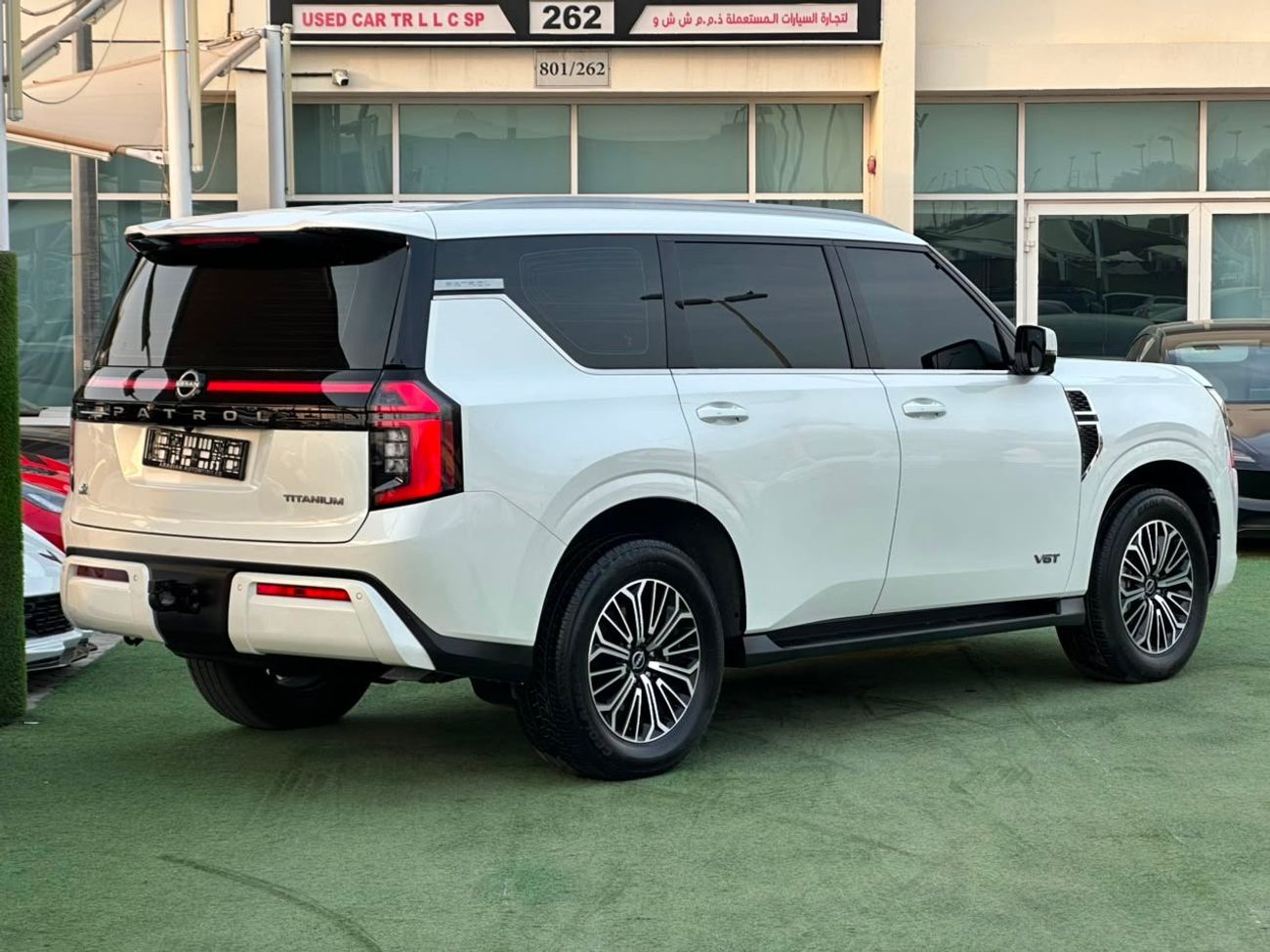 نيسان باترول LE TITANIUM