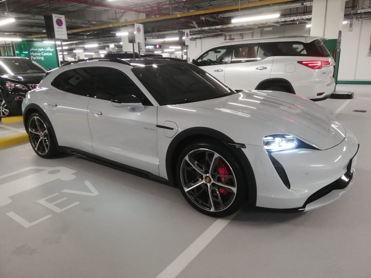 Porsche Taycan 4S Cross Turismo| Final Introduction Best Price