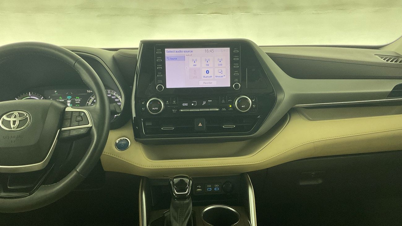 تويوتا هايلاندر VXR | شامل الضمان | 0 ﺪﻔﻋﺓ ﺃﻮﻟﻯ