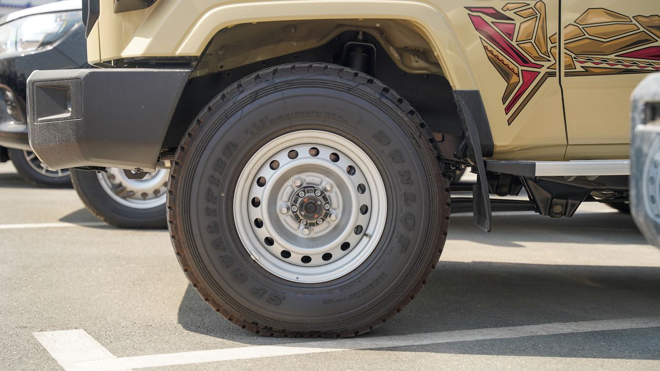 Toyota Land Cruiser Pick Up