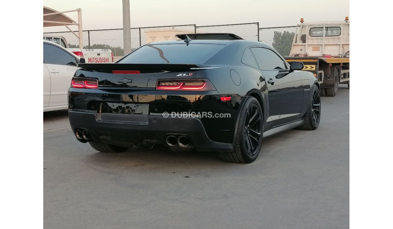 Chevrolet Camaro Chevrolet Camaro ZL1 2014 GCC Specefecation Very Clean Inside And Out Side Without Accedent No Paint
