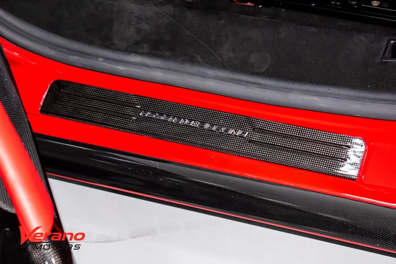 فيراري SF90 ستراديل SF90 Assetto Fiorano | Extended Carbon Spec | Al Tayer Service And Warranty | Full Spec