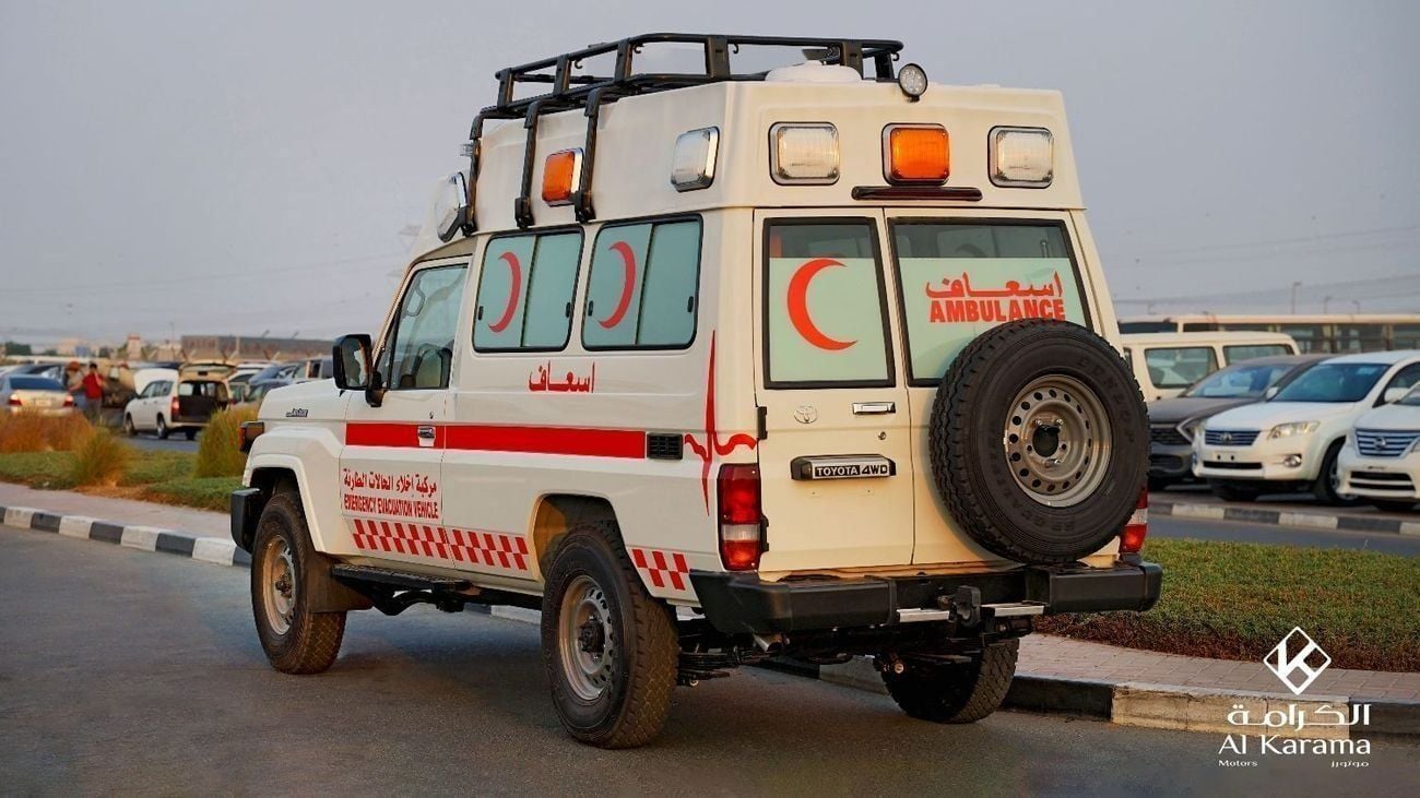 تويوتا لاند كروزر LC78 Ambulance | 4.2L Manual Transmission | Diesel 4x4 Engine | Hard Top | for Export