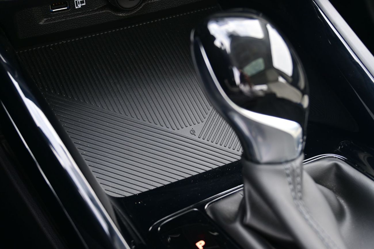 أم جي 5 MG5 1.5L, Petrol, FWD Model 2025 Color Black