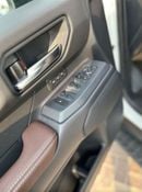 تويوتا برادو Toyota Land Cruiser Prado First Edition 2.4L Al-Futtaim specifications