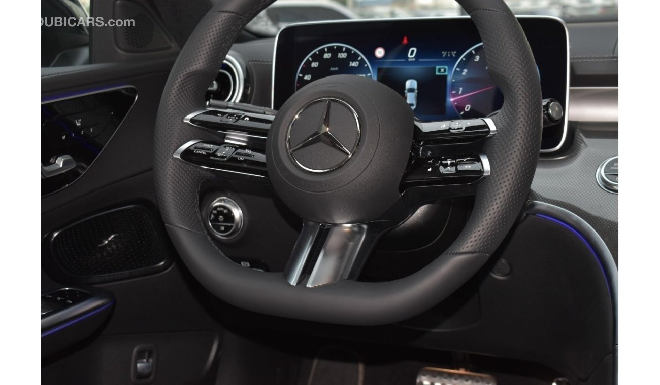 مرسيدس بنز C200 Brand new Mercedes-Benz C 200 White colour with Black Interior 2022