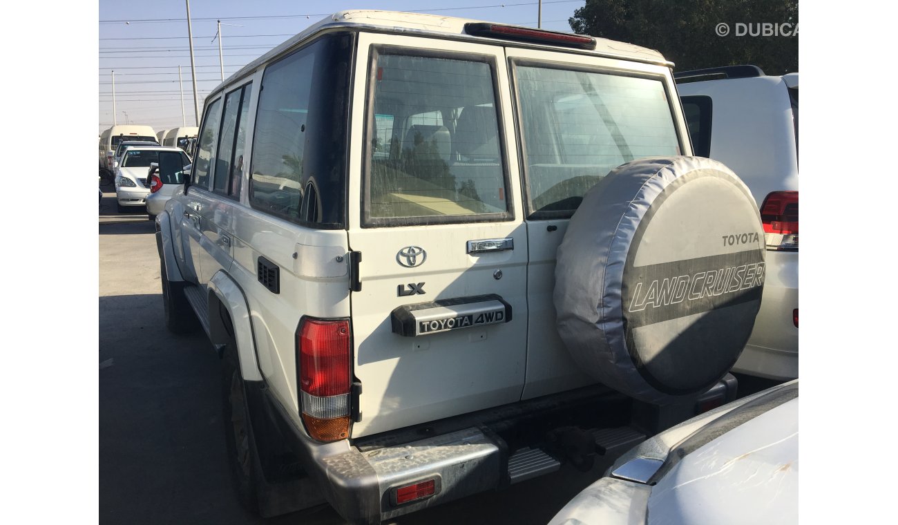 Toyota Land Cruiser Hard Top