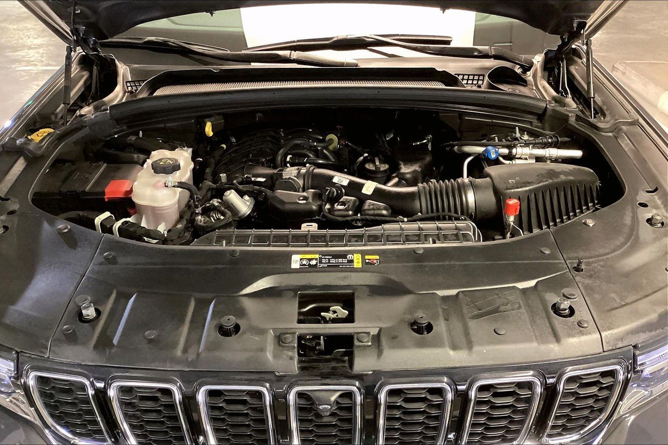 Jeep Grand Cherokee Limited Plus | Guaranteed Warranty | 0 Down Payment