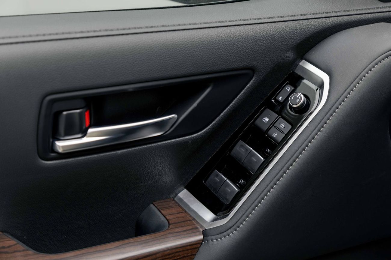 Toyota Land Cruiser GX 4.0L - Attitude Black Inside Black  | Export Only