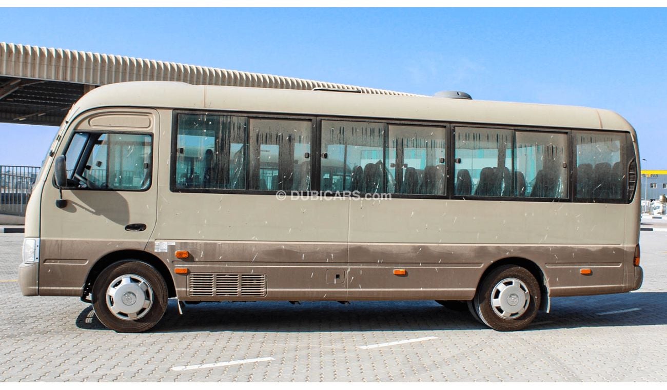 Hyundai County Hyundai COUNTY 3.9L bus 29 Seater D MT