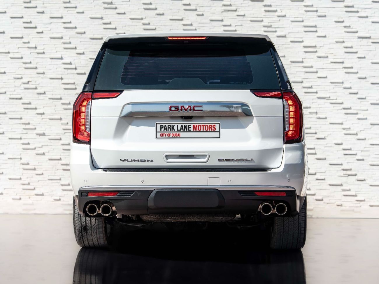 GMC Yukon 6.2 V8 Denali (AWD)